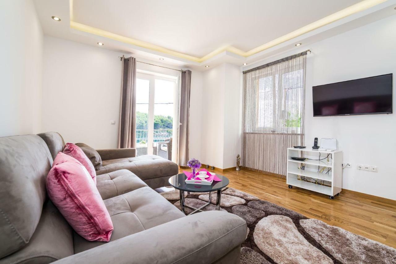 Apartment Newcity Novigrad  المظهر الخارجي الصورة