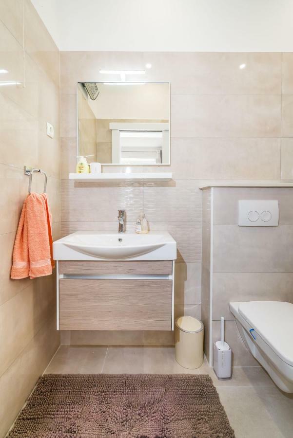 Apartment Newcity Novigrad  المظهر الخارجي الصورة