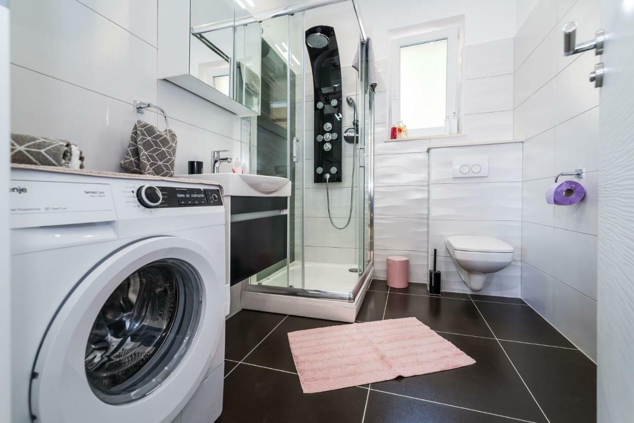 Apartment Newcity Novigrad  المظهر الخارجي الصورة